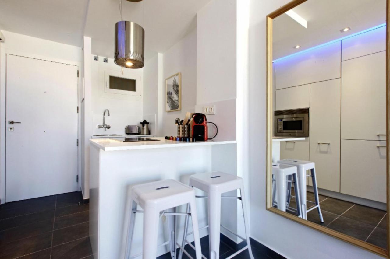 Precioso Apartamento Con Vistas Al Mar Y Piscinas Benalmádena Buitenkant foto