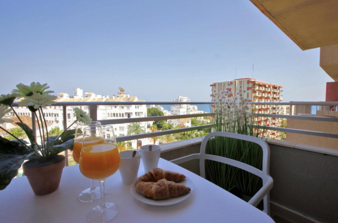 Precioso Apartamento Con Vistas Al Mar Y Piscinas Benalmádena Buitenkant foto